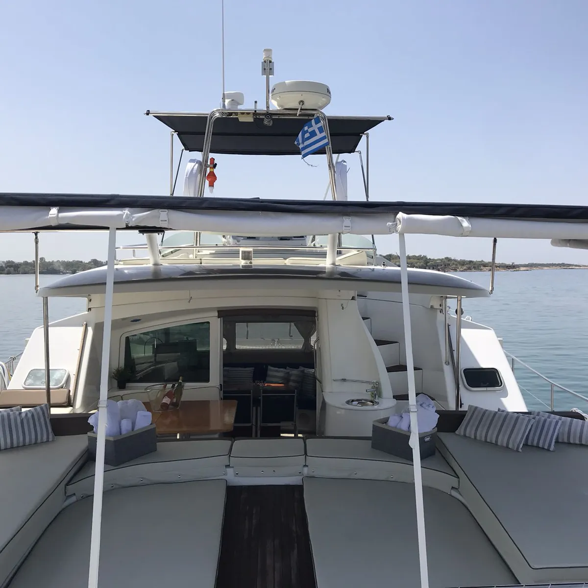 power_catamaran_cruise_lagoon_43_2