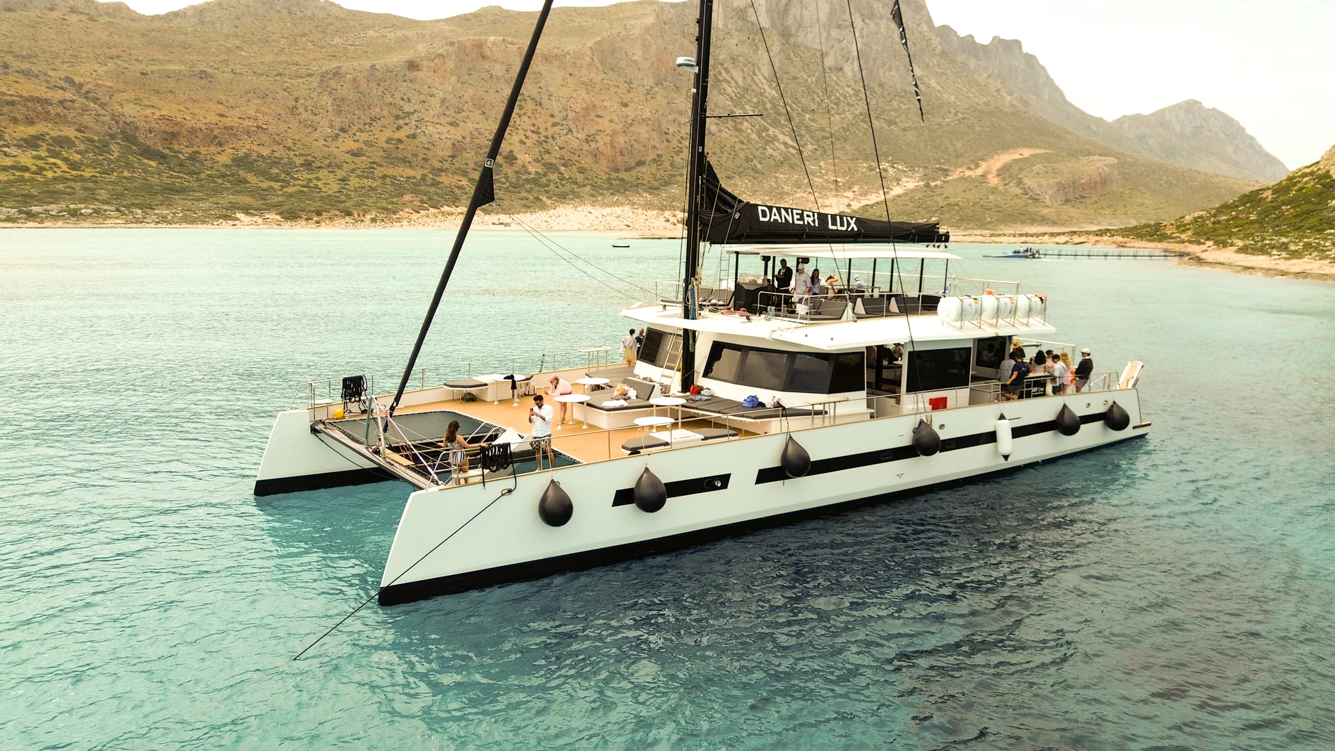 A day aboard Daneri Lux — 2
